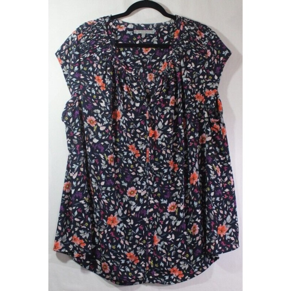 daniel rainn Bernal Navy Spring Floral Split Neck Raw Hem Blouse, 2X